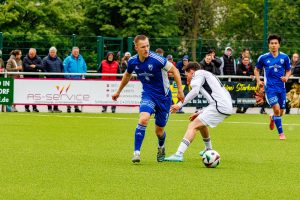 Mehr über den Artikel erfahren Halbes Dutzend zum Derby